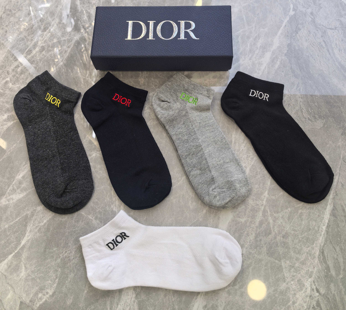 Dior Visible Branded Cuff Or Emblem Details No-Show Socks - 5-Pair Set