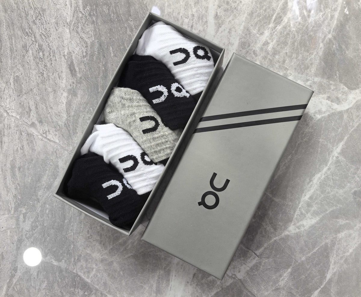 On Tonal Logo Details Ankle Socks - 5-Pair Set