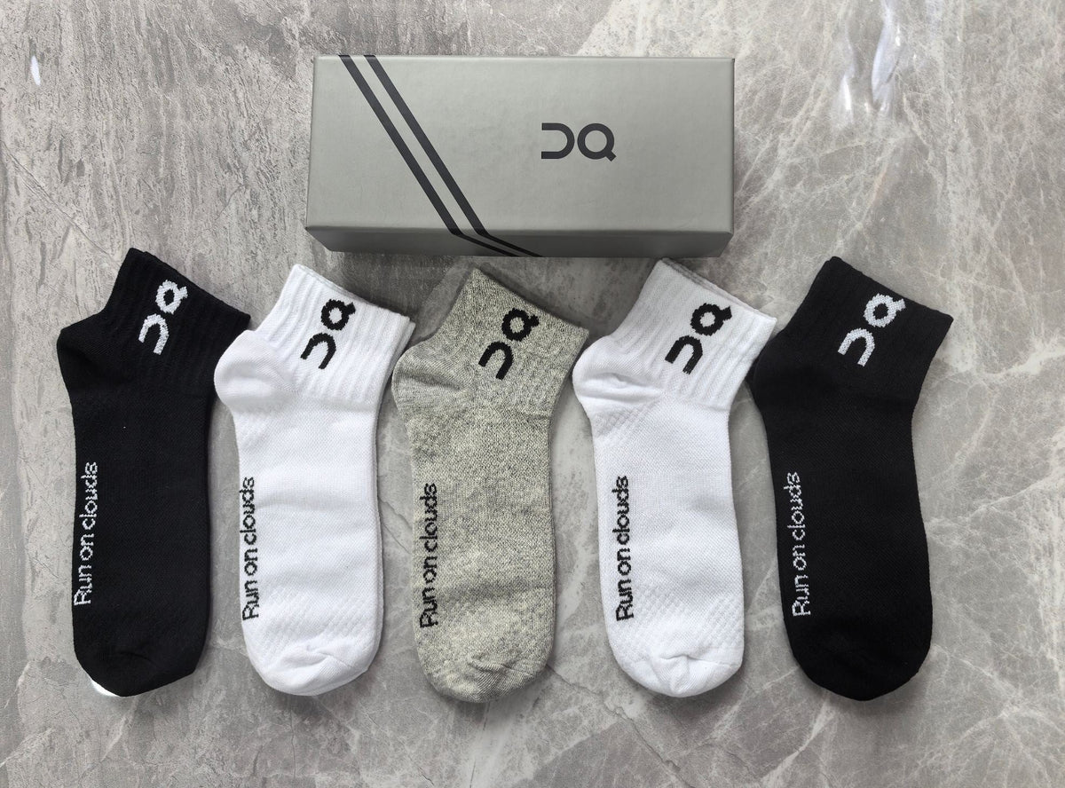 On Tonal Logo Details Ankle Socks - 5-Pair Set