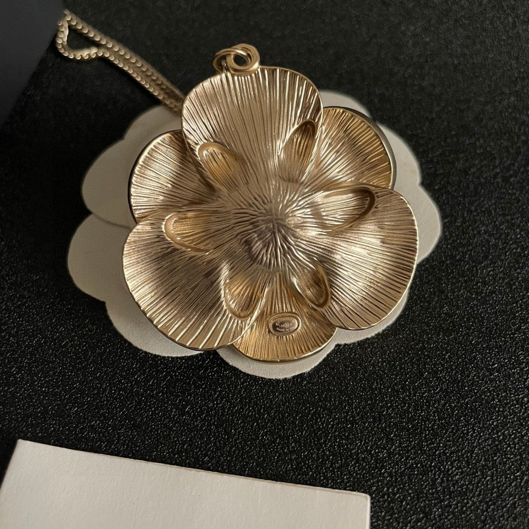 Martin Graham pendant necklace in polished metal-tone – front product view