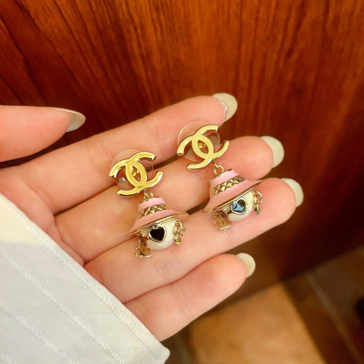 Martin Graham earrings in polished metal-tone – side detail