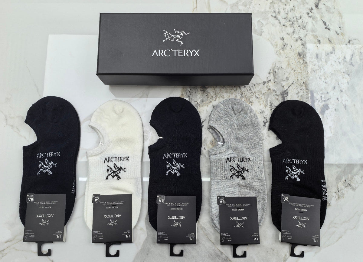 Arc'teryx Cotton Mixed Neutral Logo Detail No-Show Socks