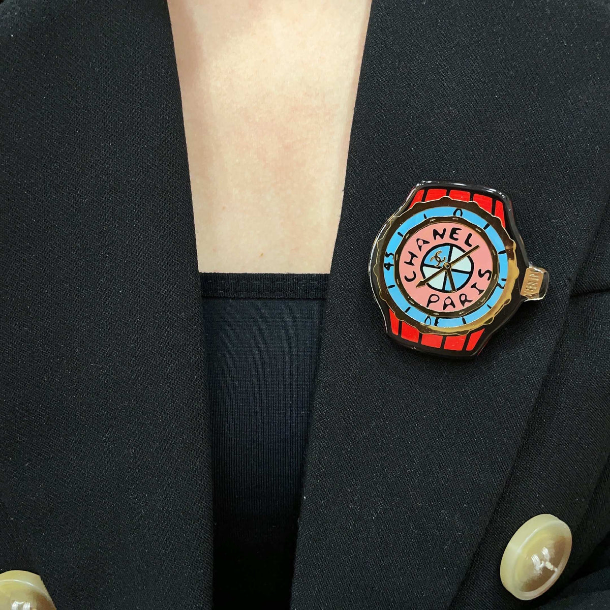 Martin Graham brooch in polished metal-tone – front product view
