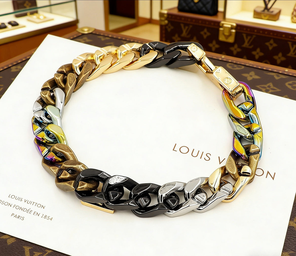 Martin Graham bracelet in polished metal-tone – detail view