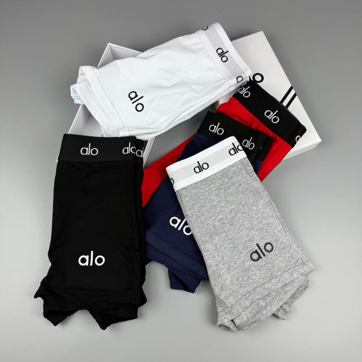 Alo Cotton Visible Colour, Waistband And Emblem Details Men's Boxer Briefs - 3-Piece Box