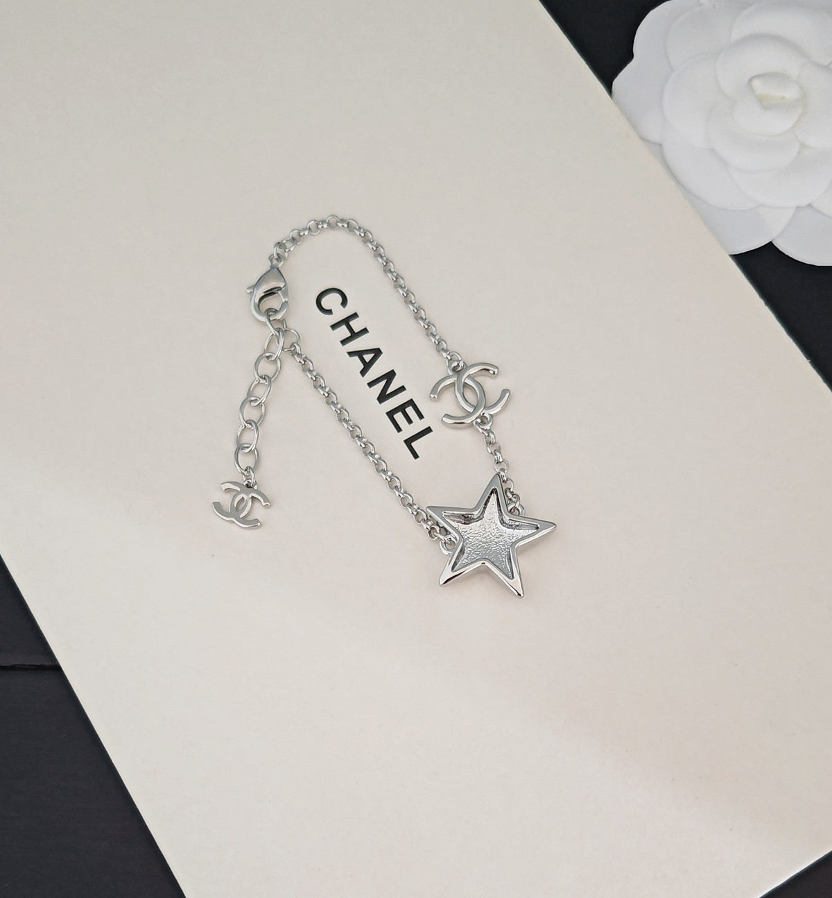 Martin Graham bracelet in polished metal-tone – front product view