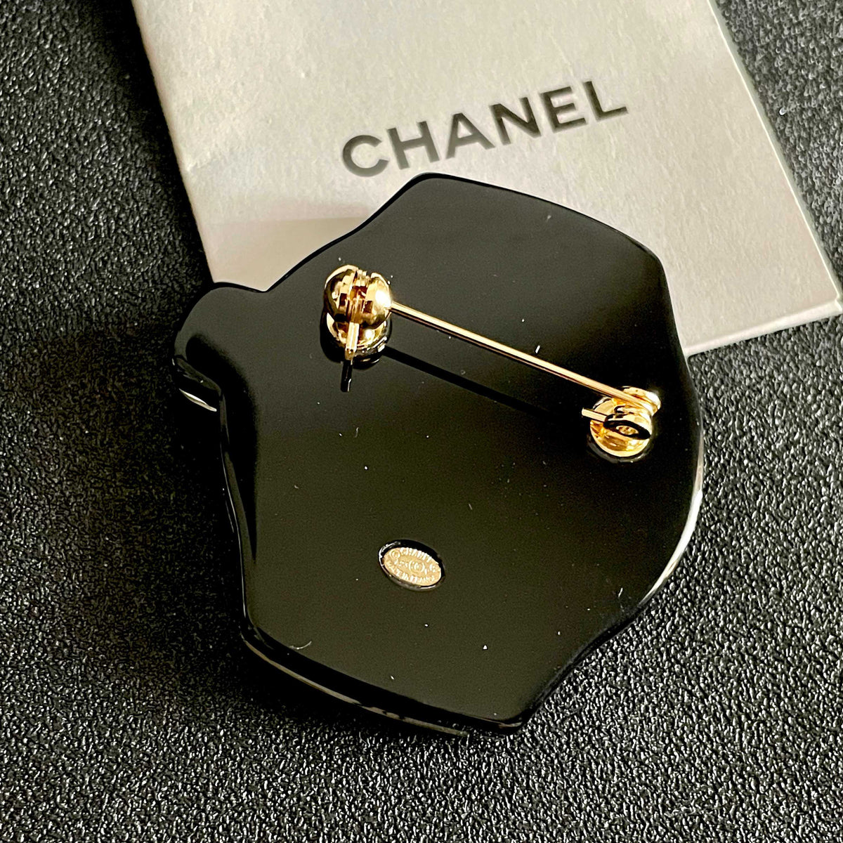 Martin Graham brooch in polished metal-tone – main product view