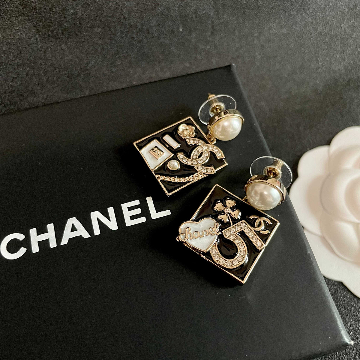 Martin Graham earrings in polished metal-tone – detail view