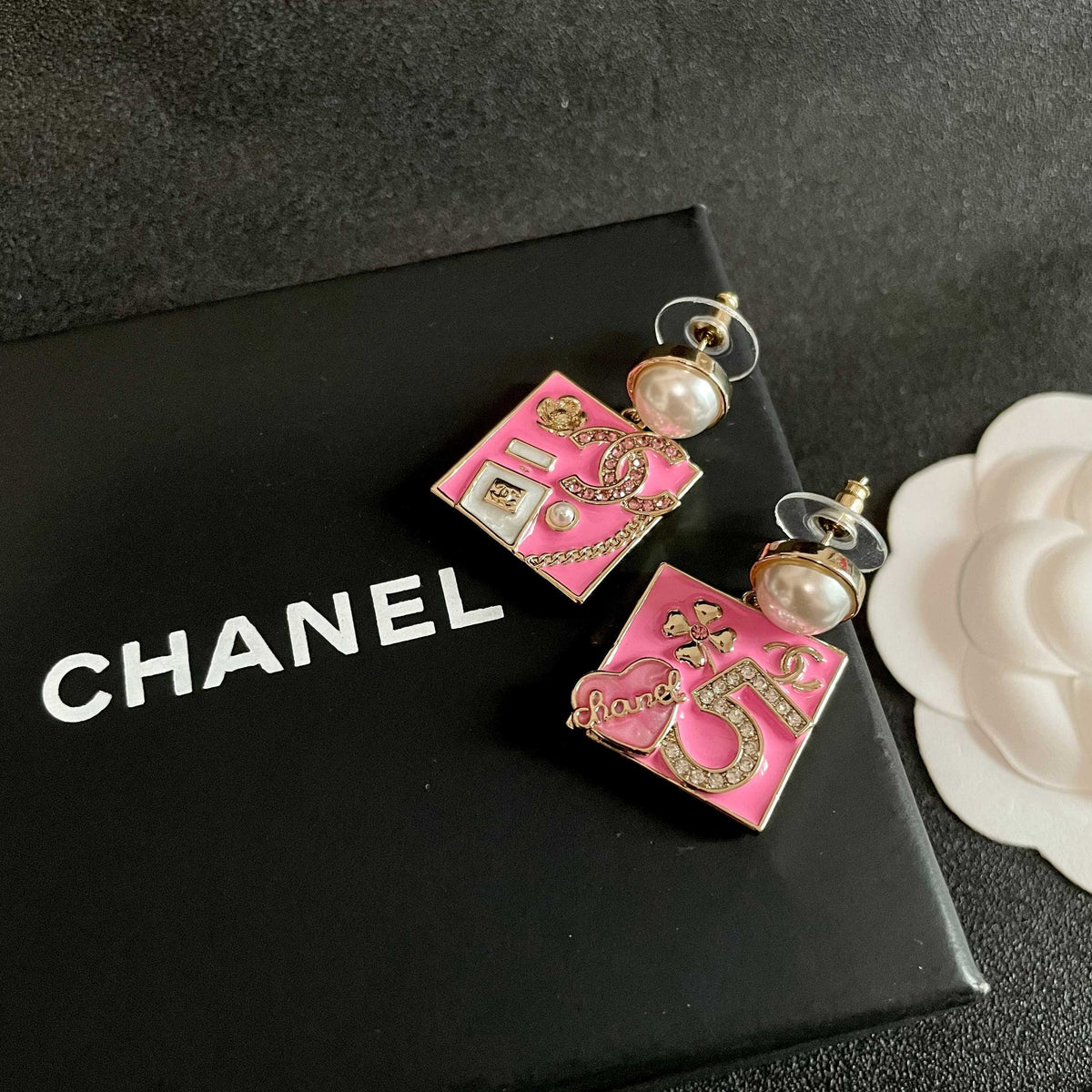 Martin Graham earrings in polished metal-tone – detail view