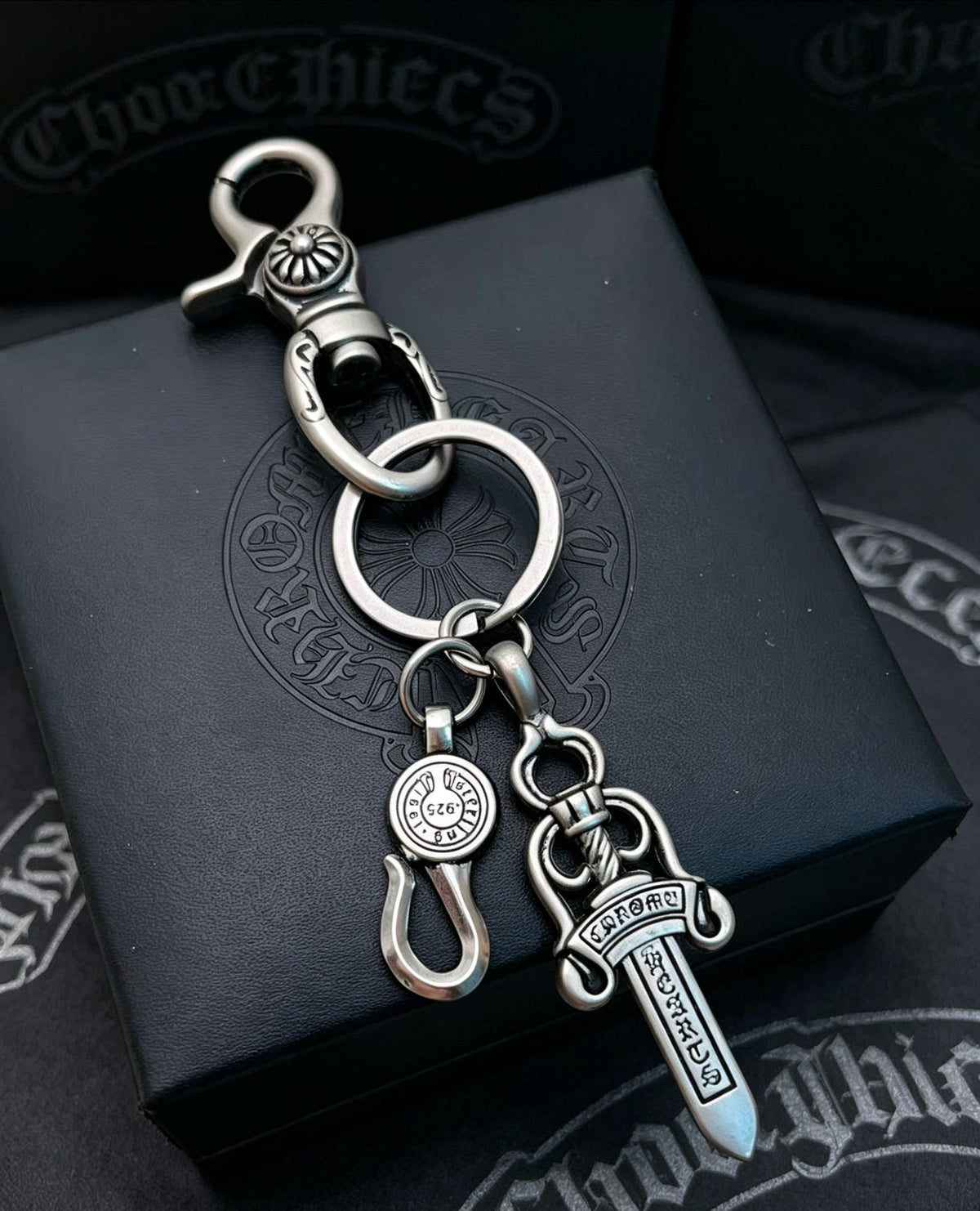 Martin Graham chain accessory in polished metal-tone – main product view