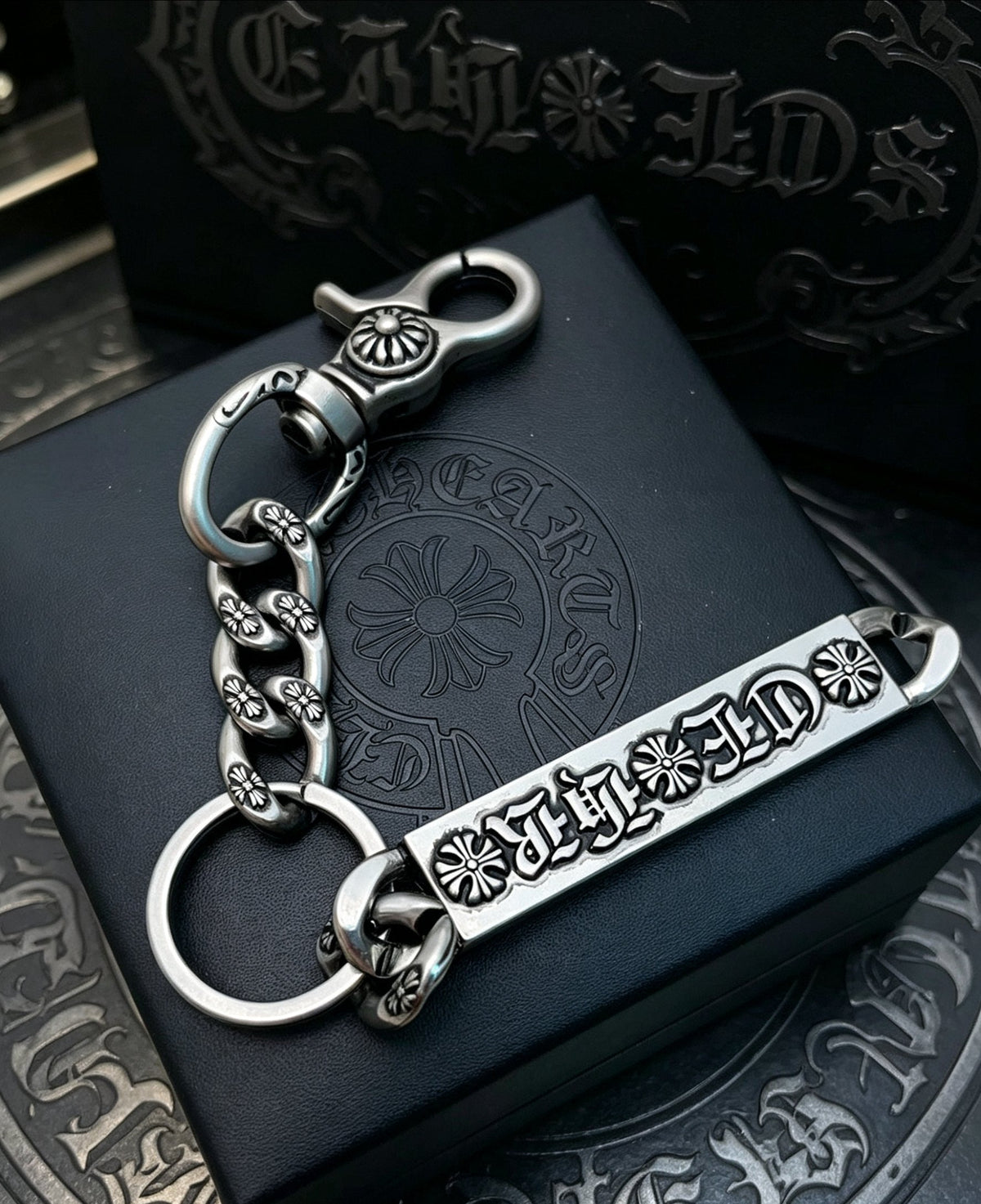 Martin Graham chain accessory in polished metal-tone – main product view
