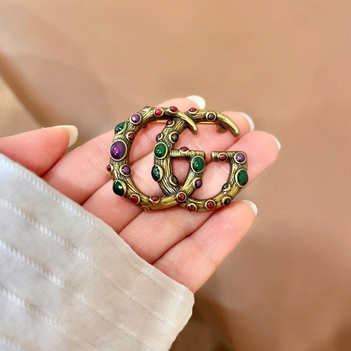 Martin Graham brooch in polished metal-tone – side detail