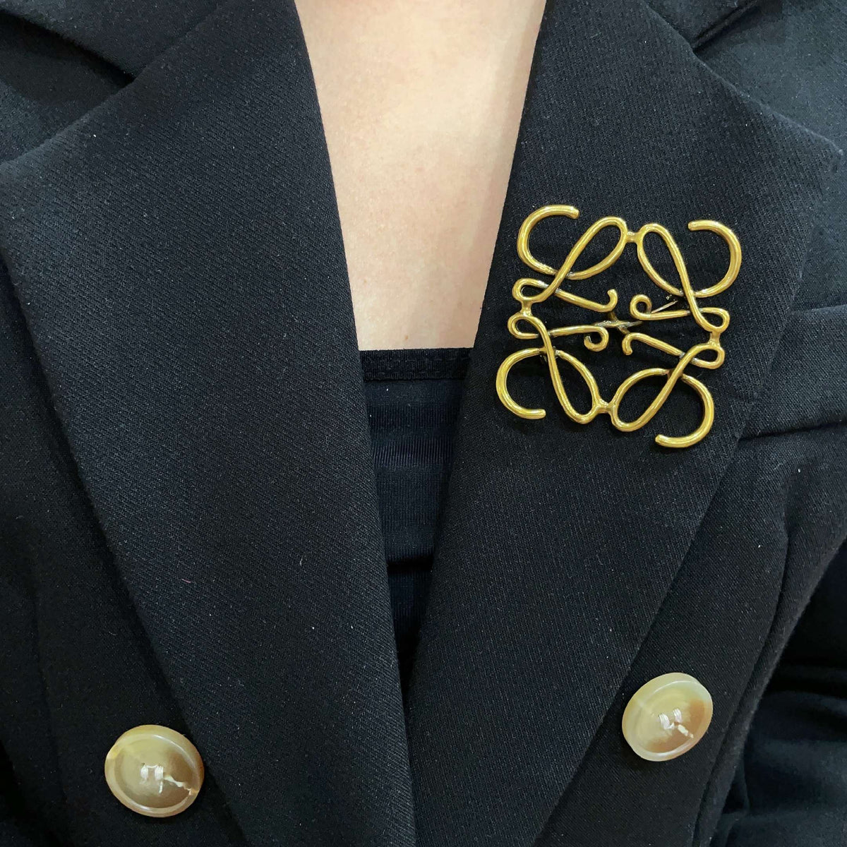 Martin Graham brooch in polished metal-tone – front view