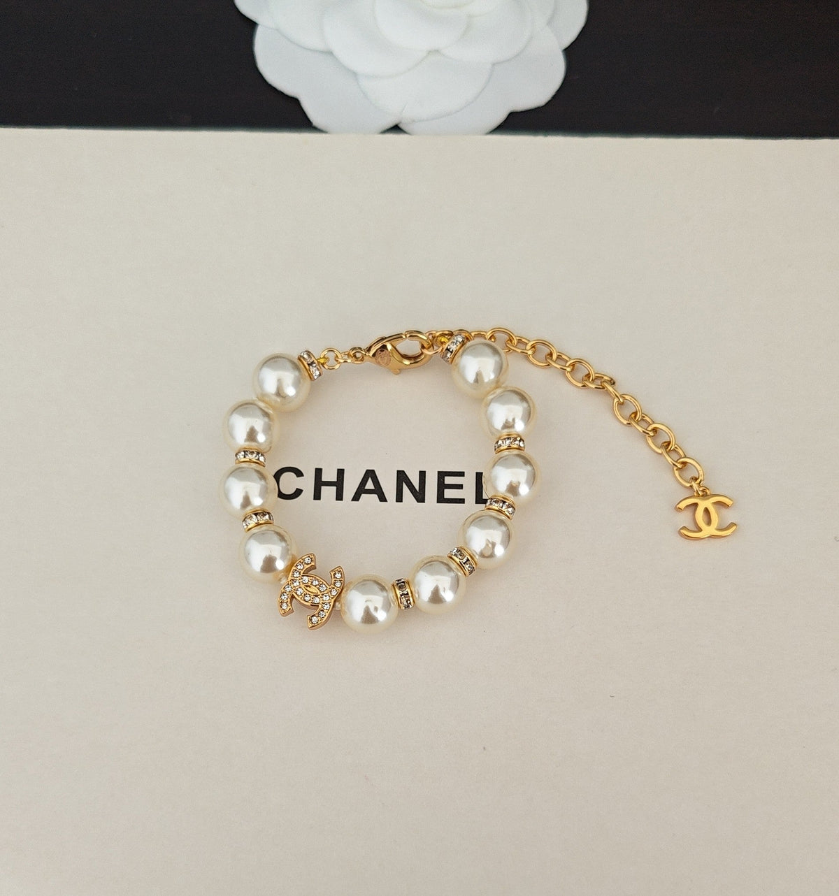 Martin Graham bracelet in polished metal-tone – front product view