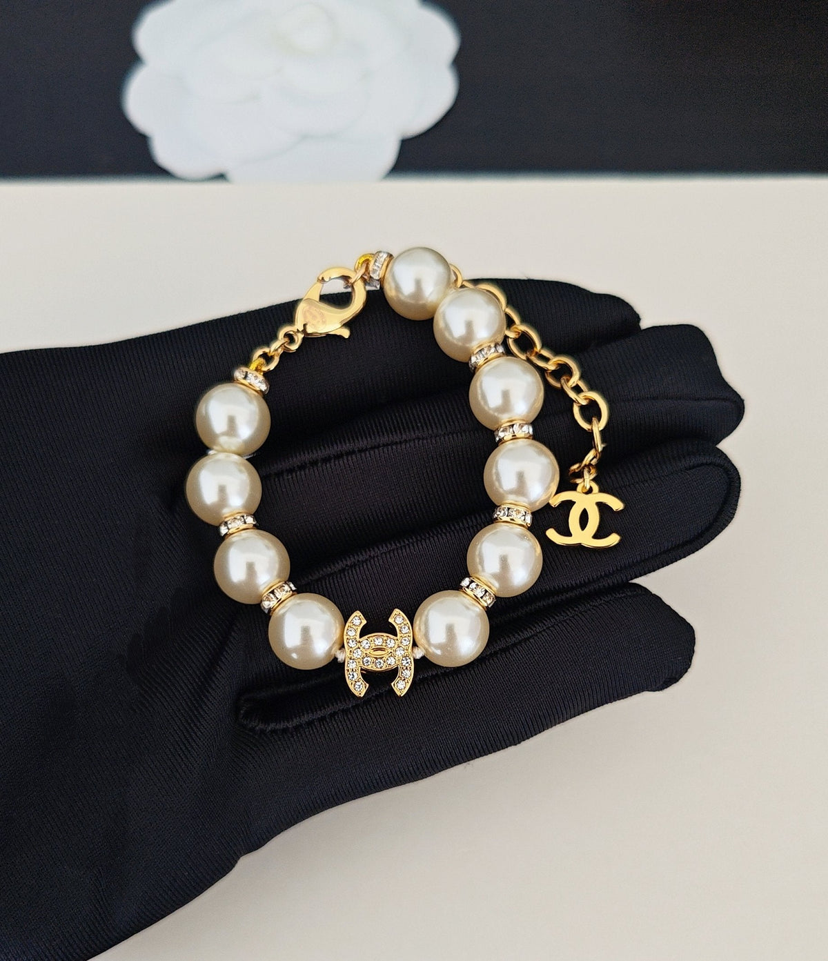 Martin Graham bracelet in polished metal-tone – main product view
