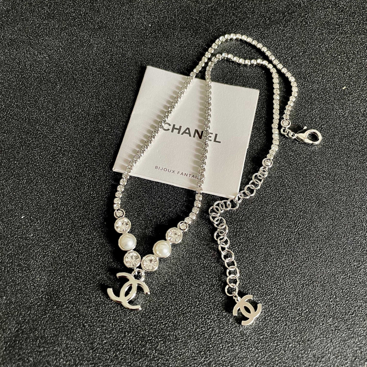 Martin Graham pendant necklace in polished metal-tone – detail view
