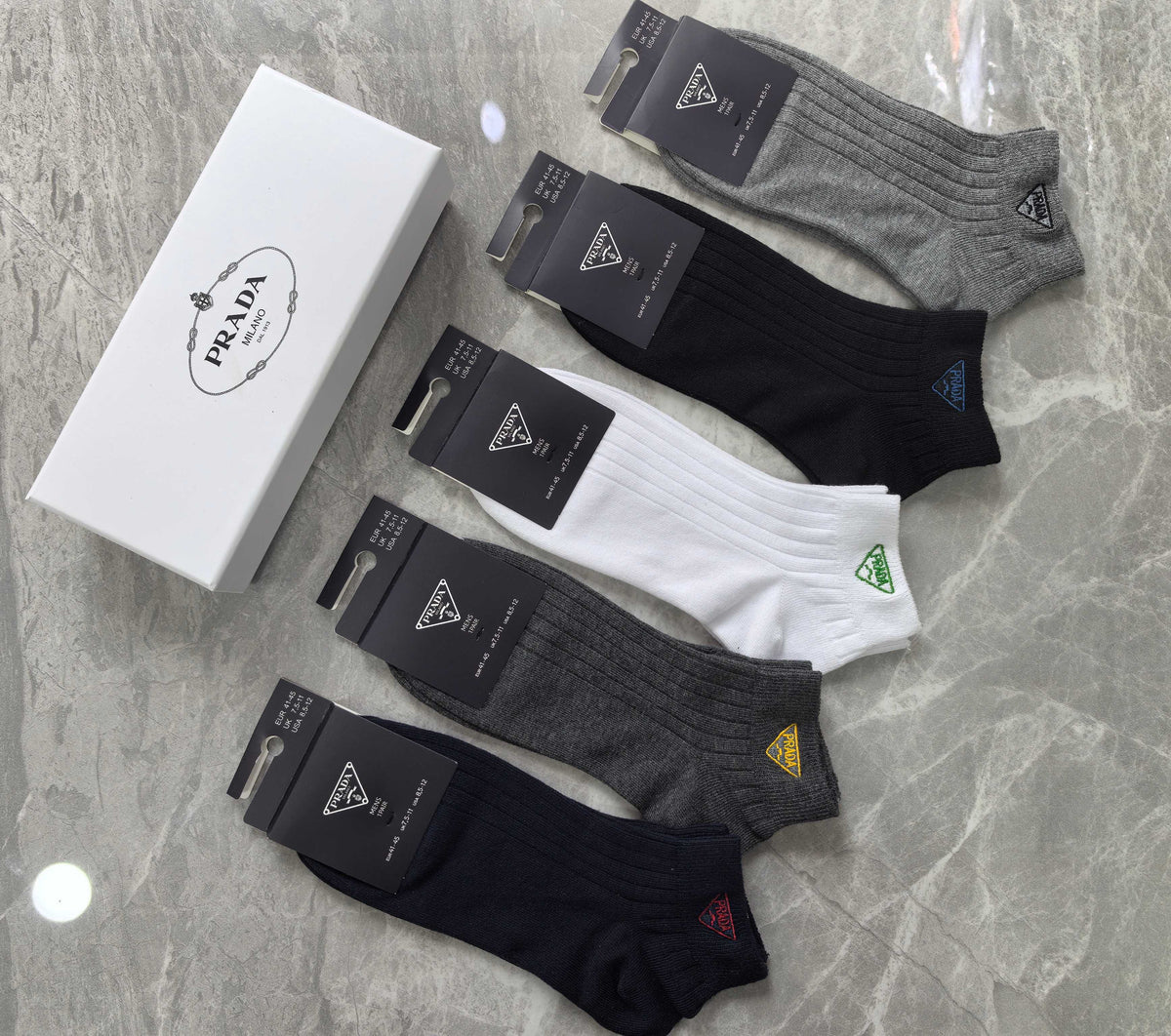 Prada Cotton Visible Branded Cuff Or Emblem Details No-Show Socks - 5-Pair Set