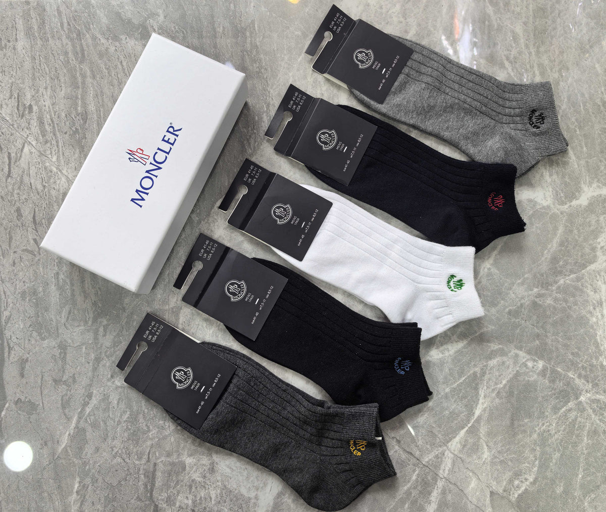 Moncler Cotton Visible Branded Cuff Or Emblem Details No-Show Socks - 5-Pair Set