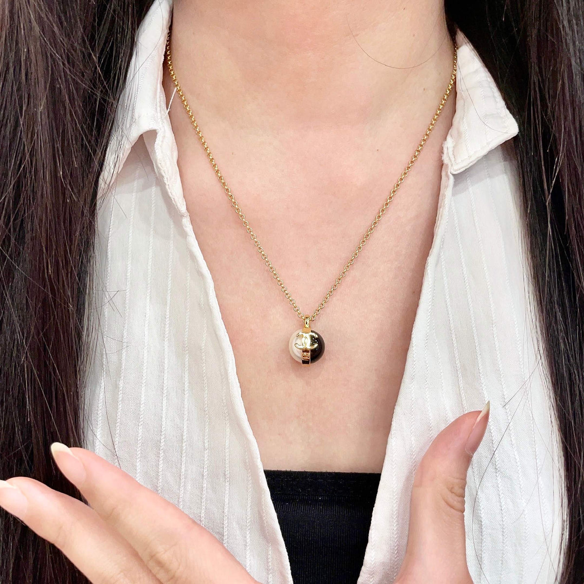 Martin Graham pendant necklace in polished metal-tone – front product view