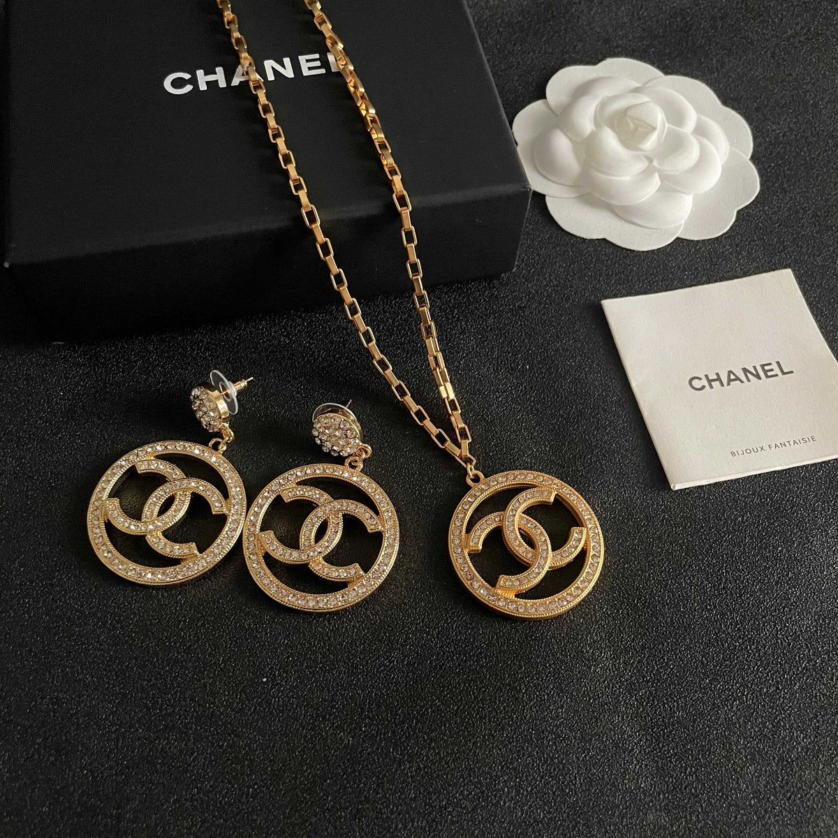 Martin Graham pendant necklace in polished metal-tone – styled product view