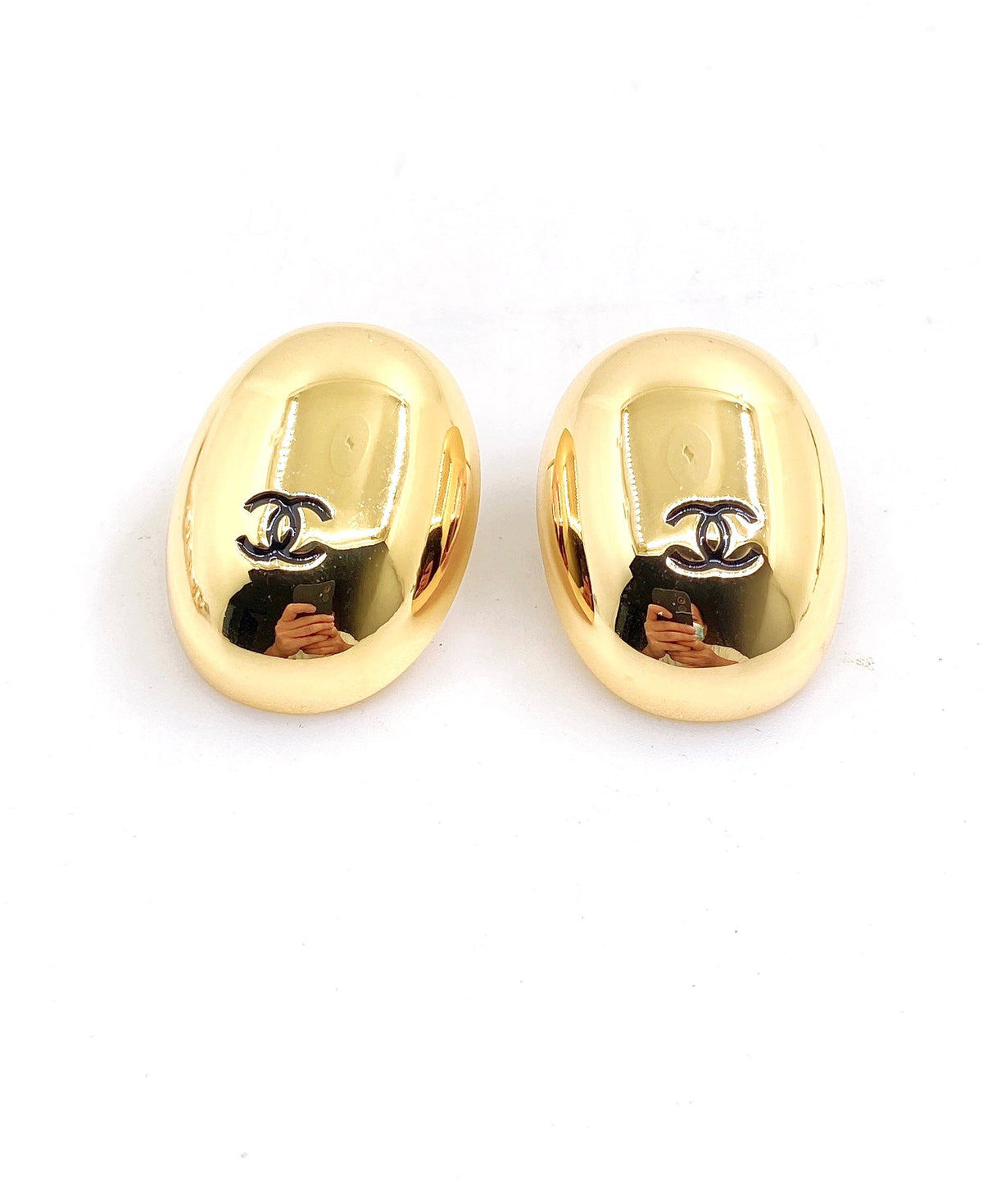 Martin Graham stud earrings in polished metal-tone – side detail