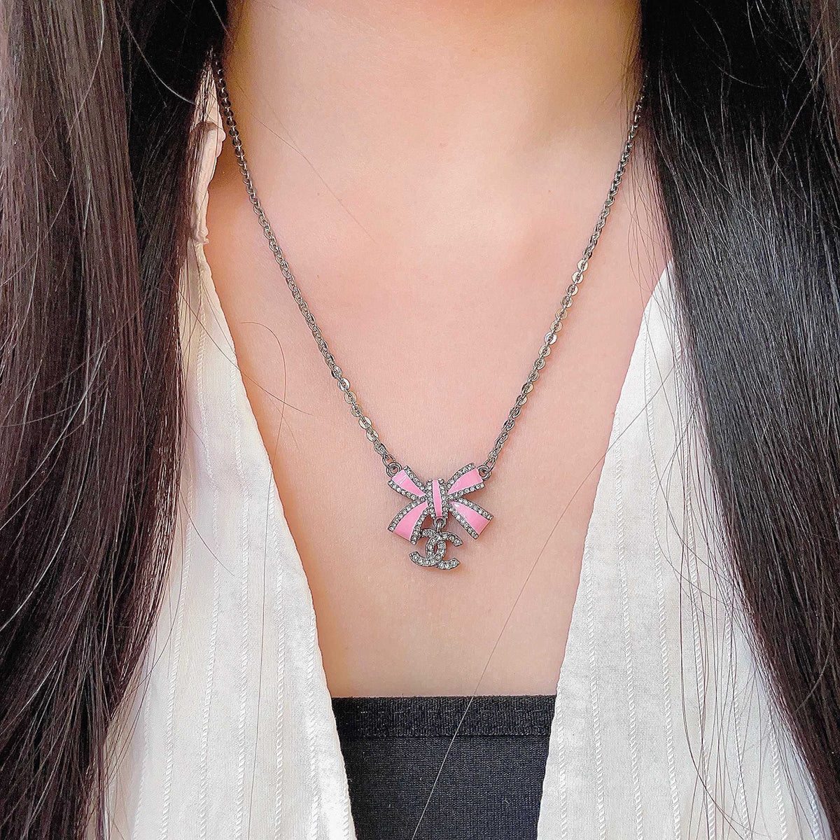 Martin Graham pendant necklace in polished metal-tone – detail view