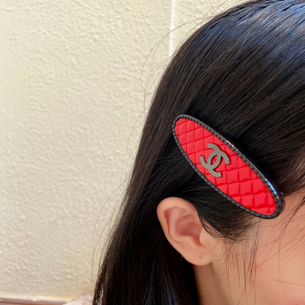 Martin Graham hair accessory in polished metal-tone – front product view