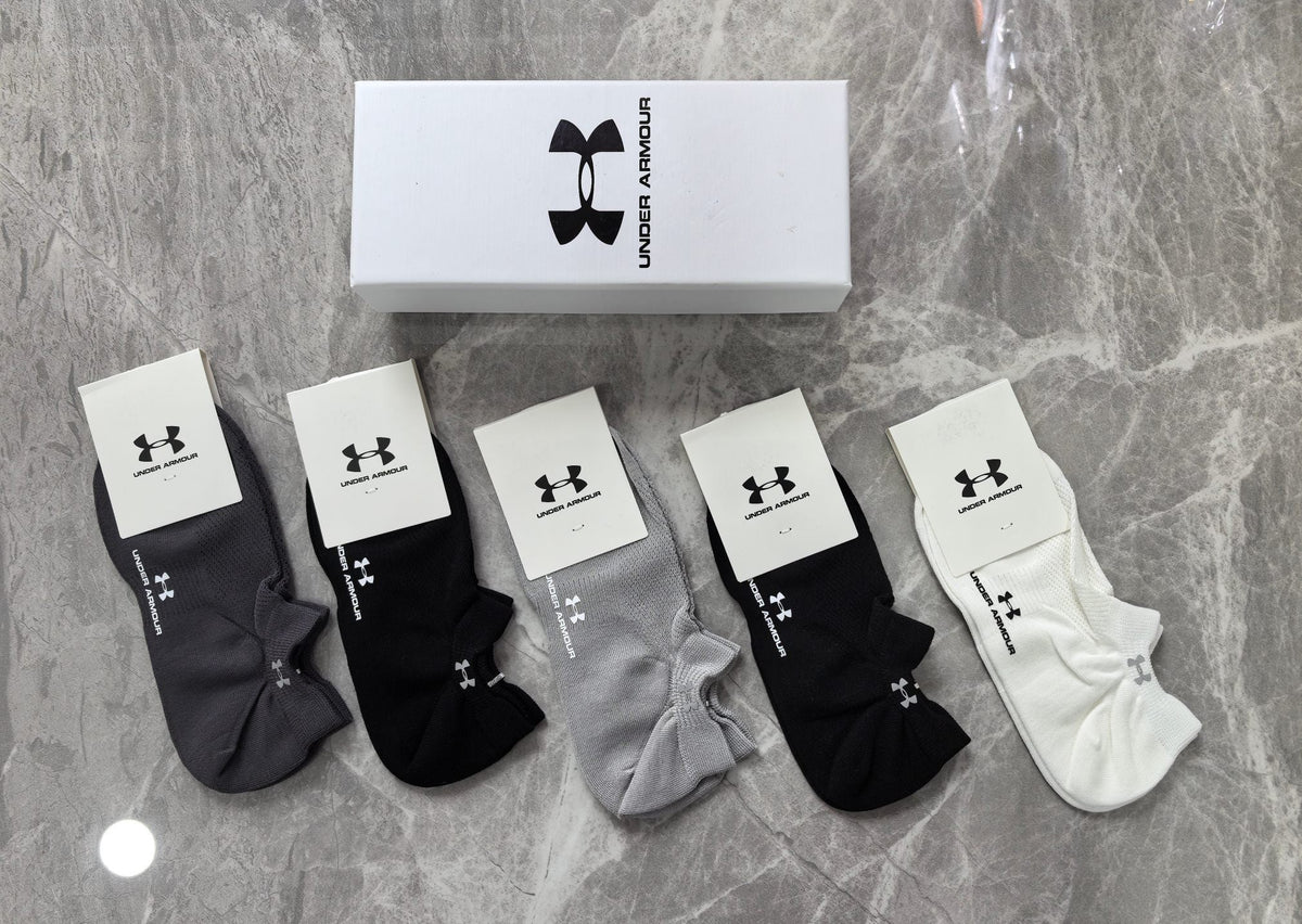 Under Armour Visible Branded Cuff Or Emblem Details No-Show Socks - 5-Pair Set