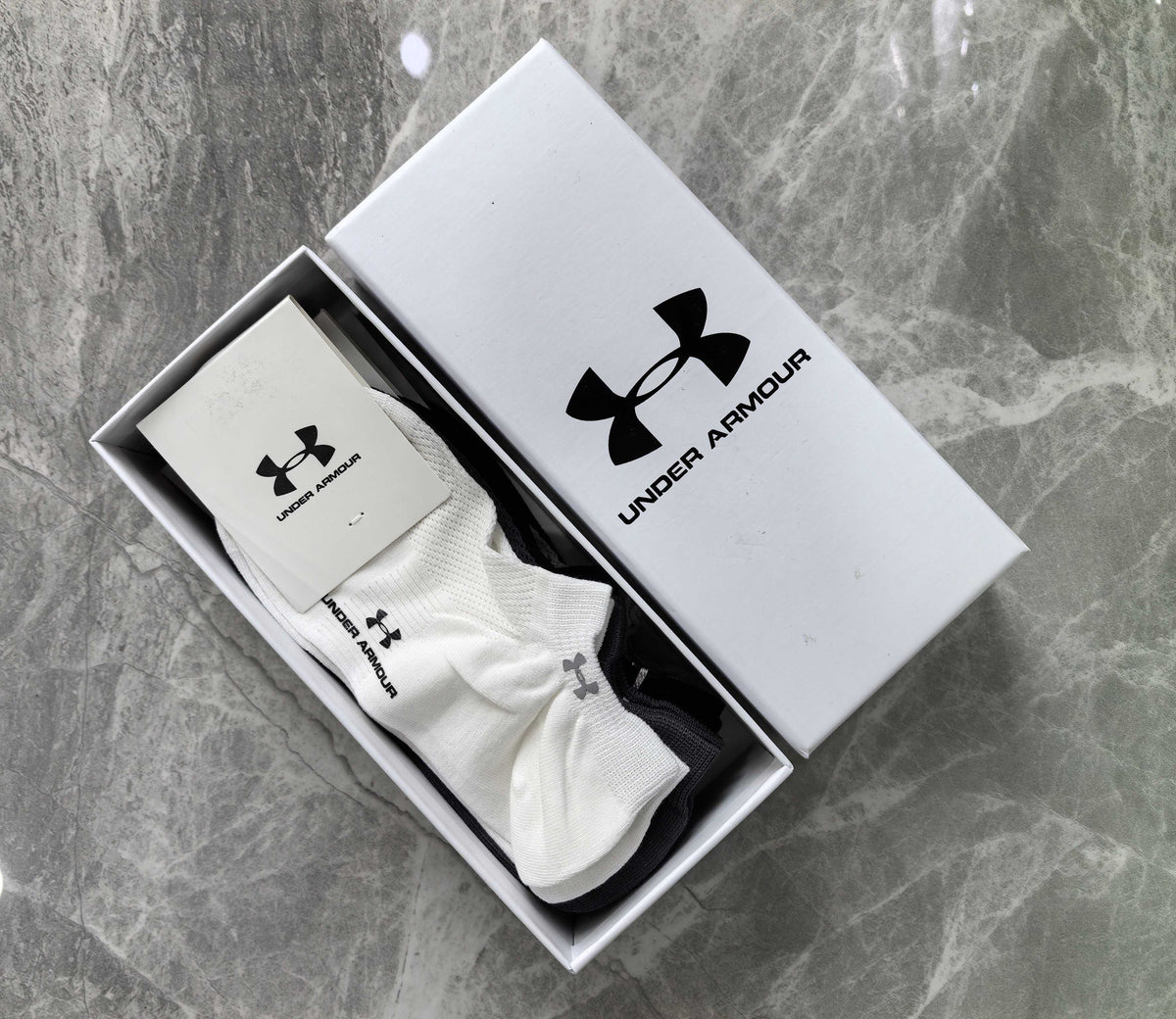 Under Armour Visible Branded Cuff Or Emblem Details No-Show Socks - 5-Pair Set