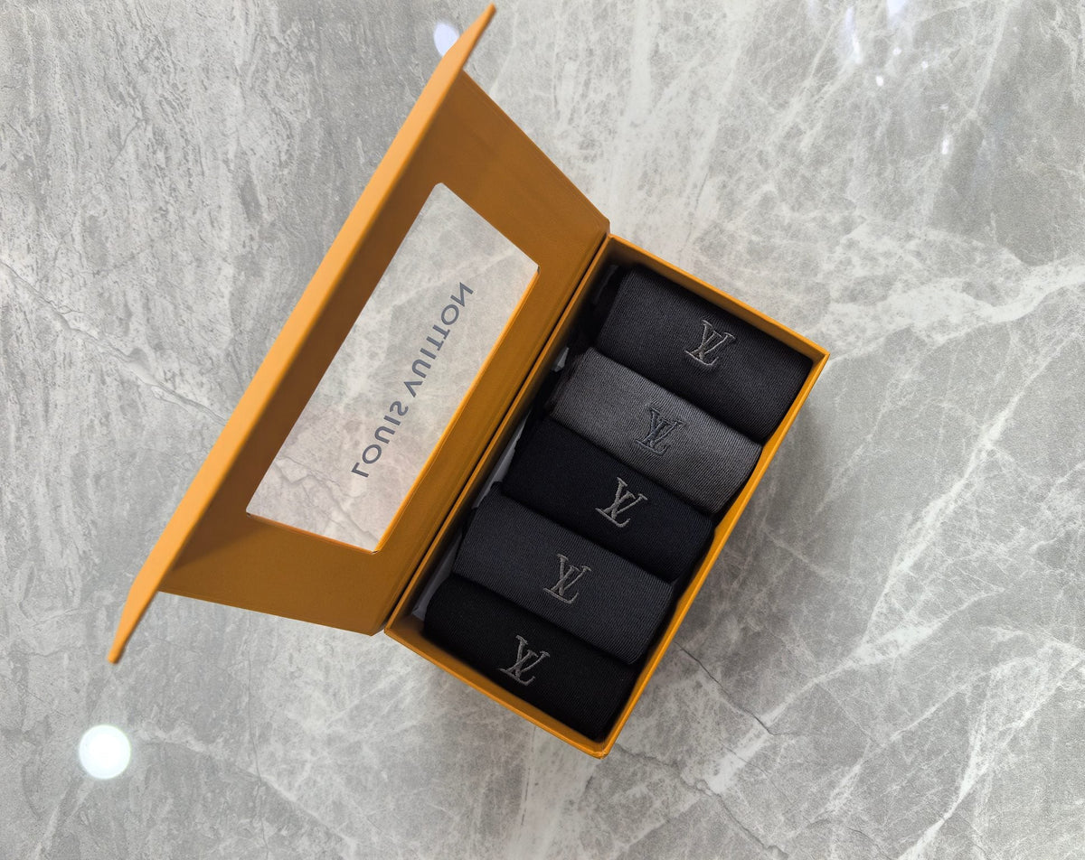 Louis Vuitton Modal Contrast Initial Details Crew Socks - 5-Pair Set