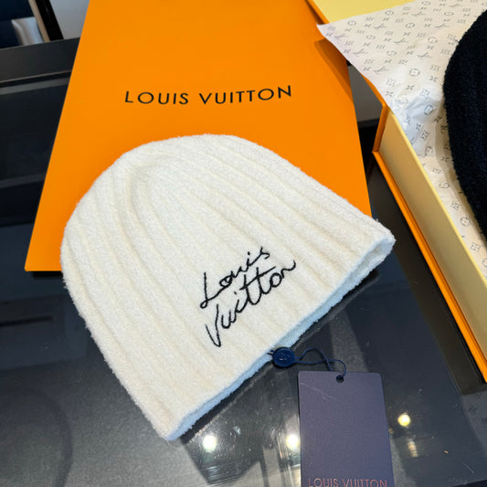 Beanie - image 1