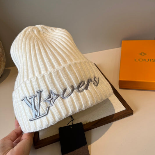 Beanie - image 1