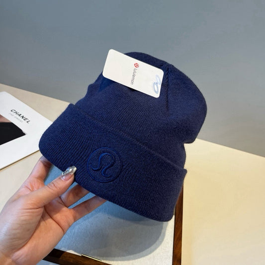 Beanie - image 1