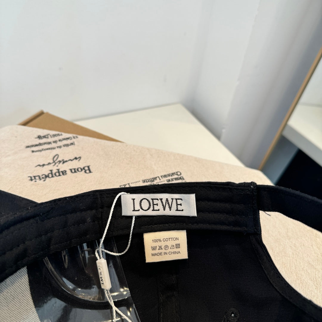 Loewe Hat - image 8