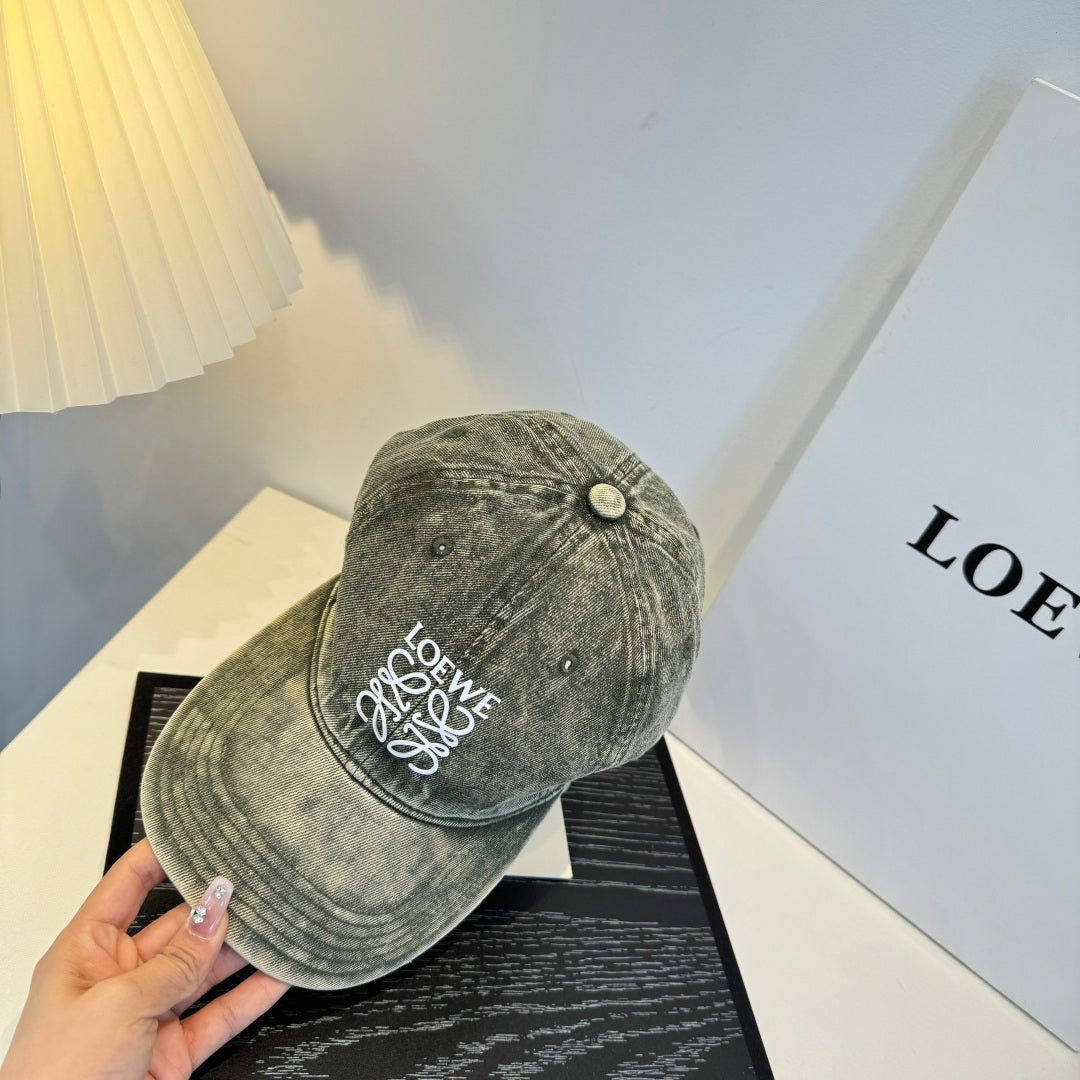 Loewe Hat - image 4