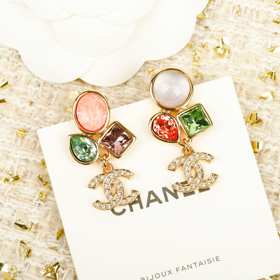 Martin Graham earrings in polished metal-tone – detail view