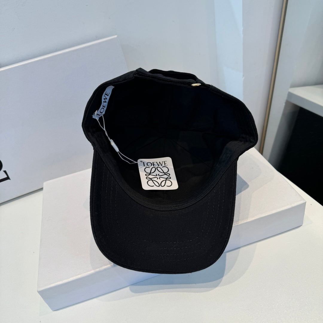Loewe Hat - image 8