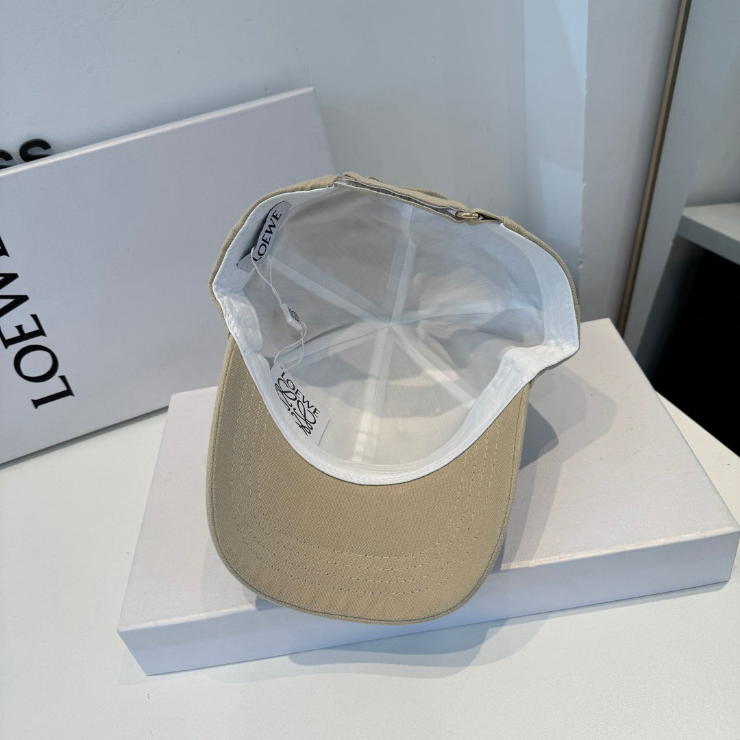 Loewe Hat - image 8