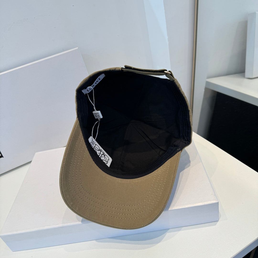 Loewe Hat - image 8