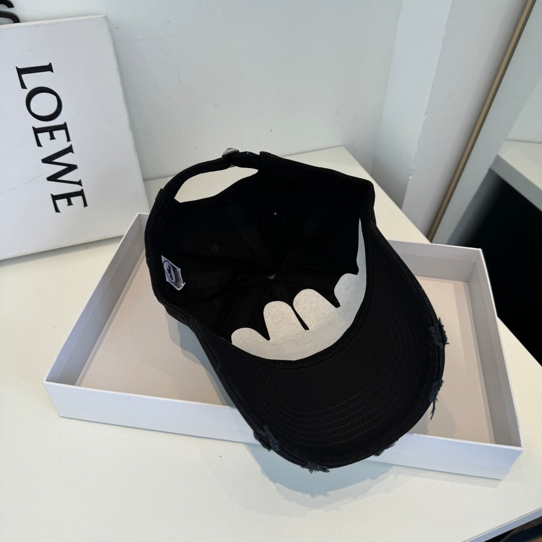 Loewe Hat - image 8