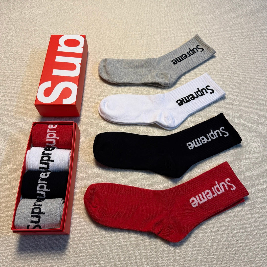 Supreme Bold Logo Crew Socks - Assorted Set