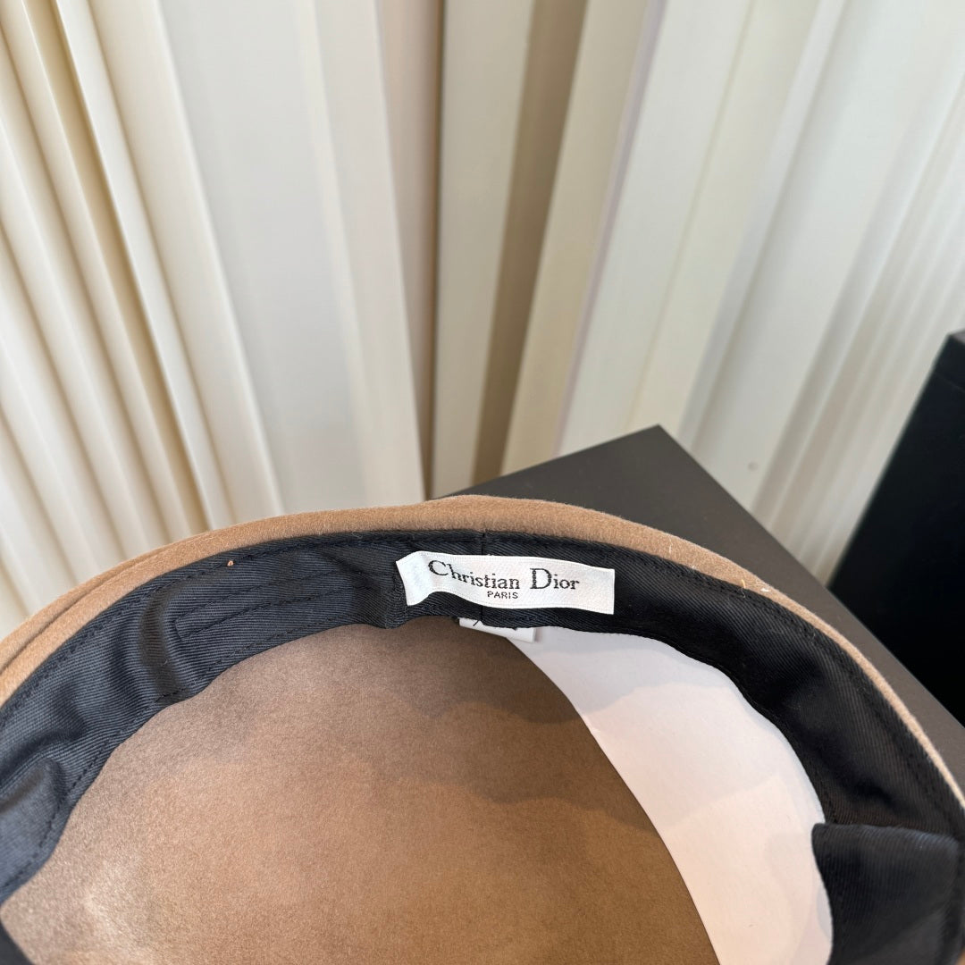 Dior Cashmere Hat - image 7