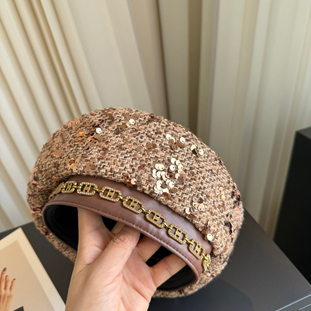 Celine Beret - image 7