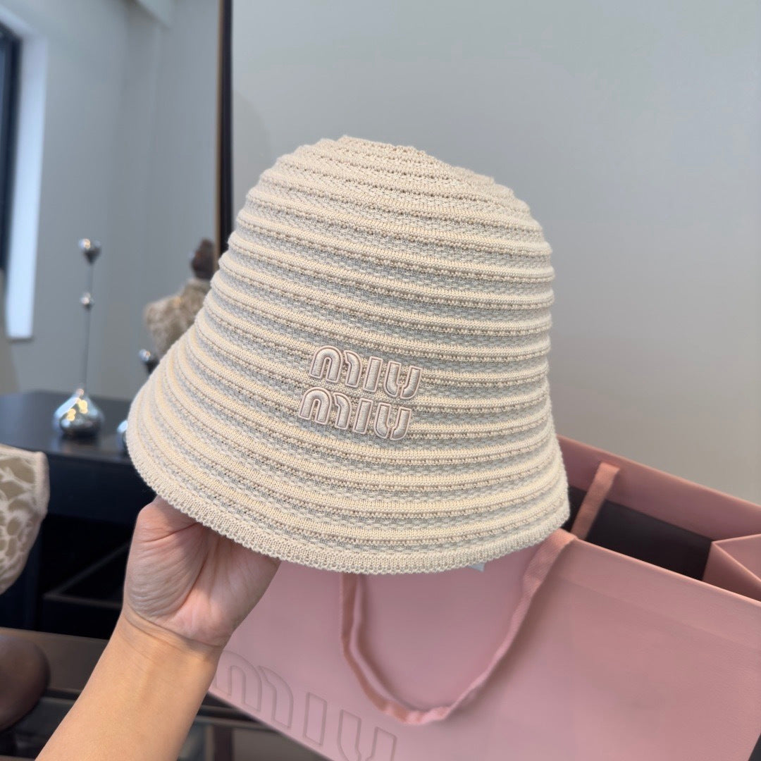 Miu Miu Knit Bucket Hat - image 4