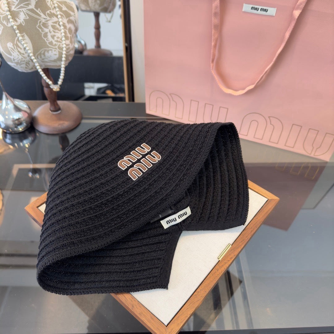 Miu Miu Knit Bucket Hat - image 5