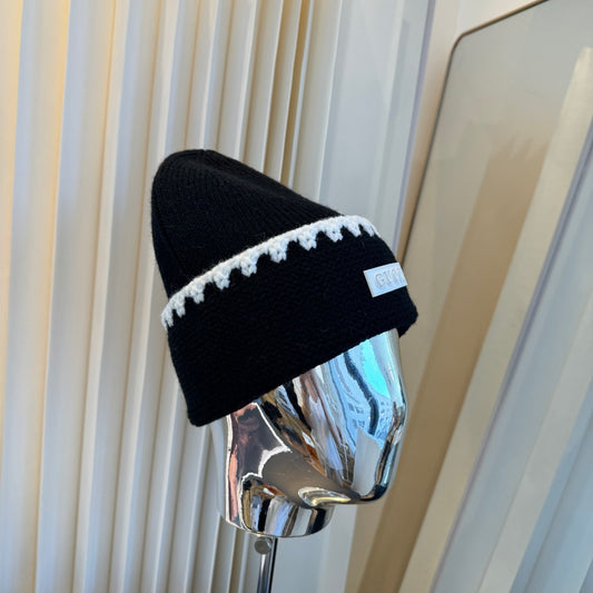 Beanie - image 1