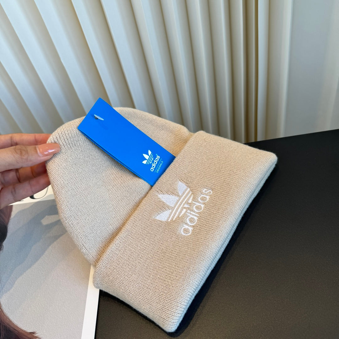 Adidas Beanie - image 7