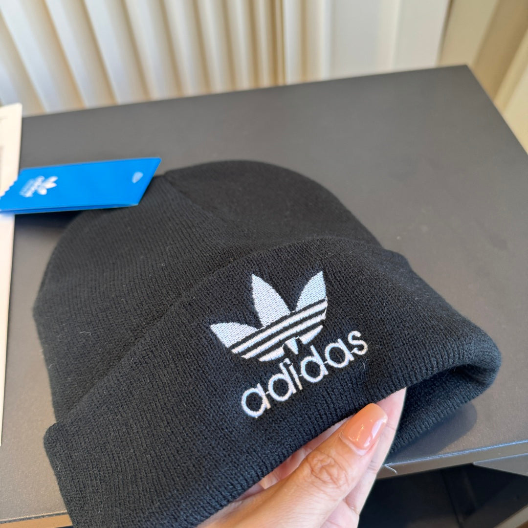 Adidas Beanie - image 5