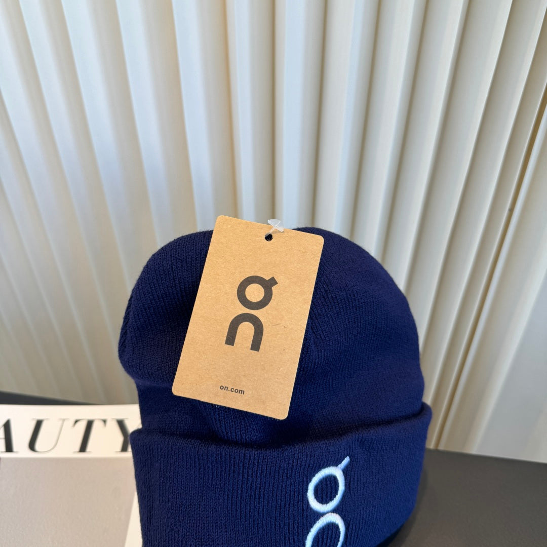 Beanie - image 6
