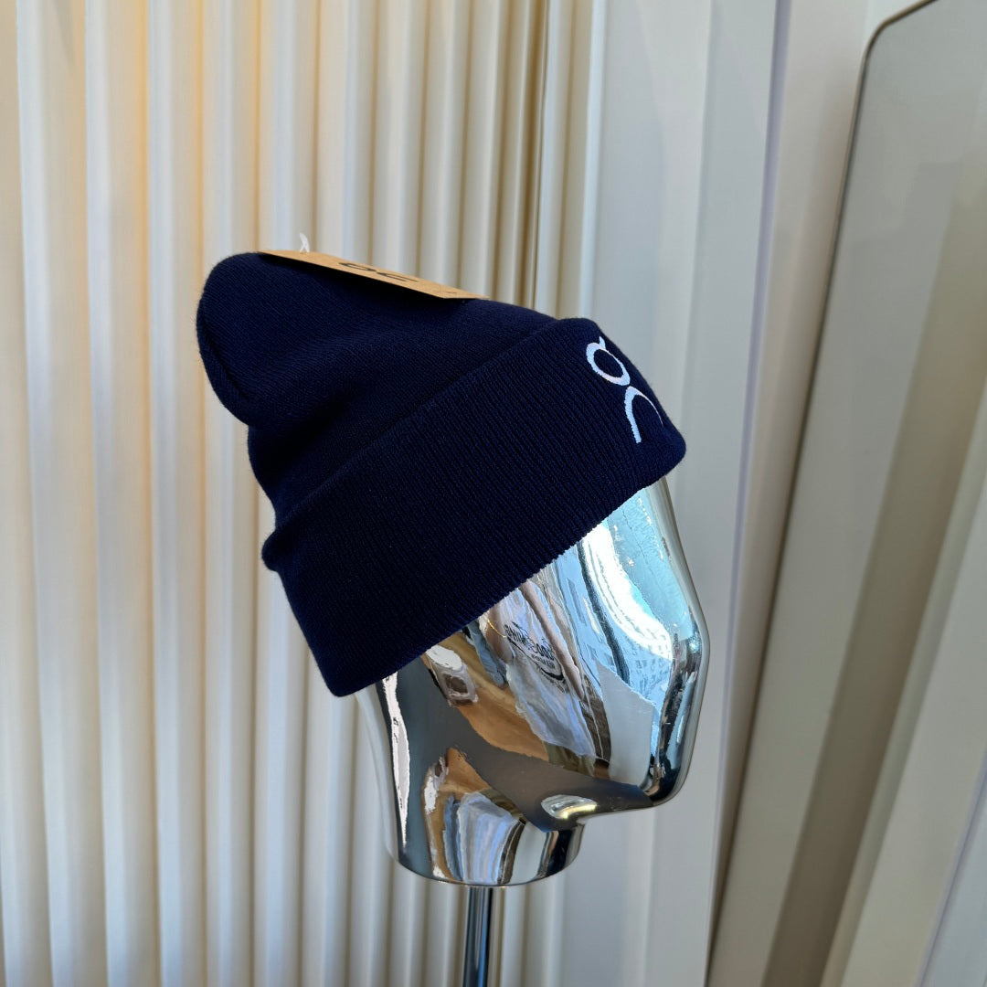 Beanie - image 1